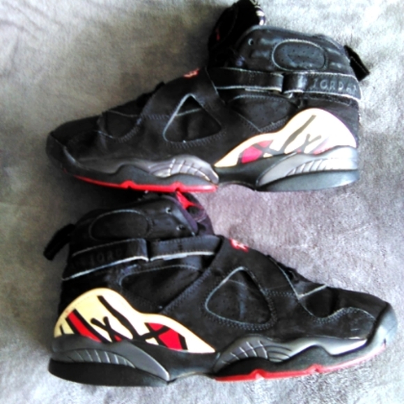 Jordan 8 Retro Playoffs (2013) - Picture 1 of 5